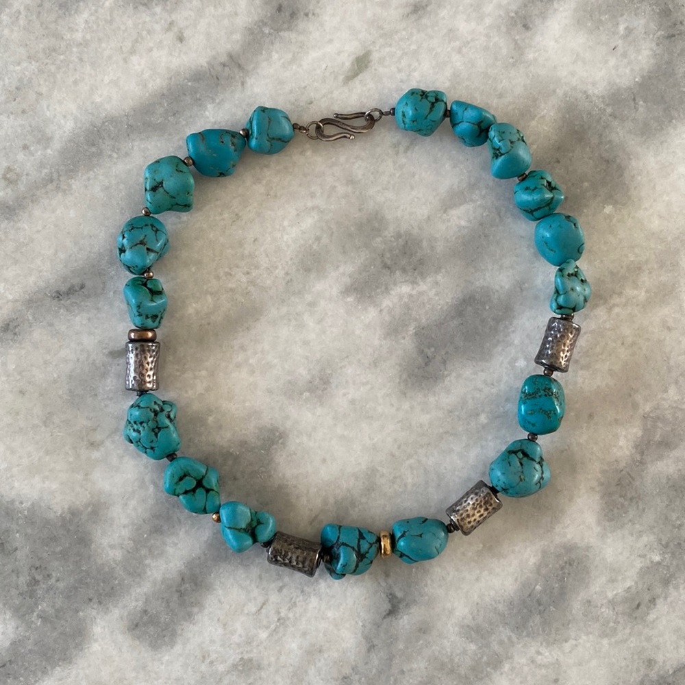 Silpada gorgeous turquoise and silver necklace